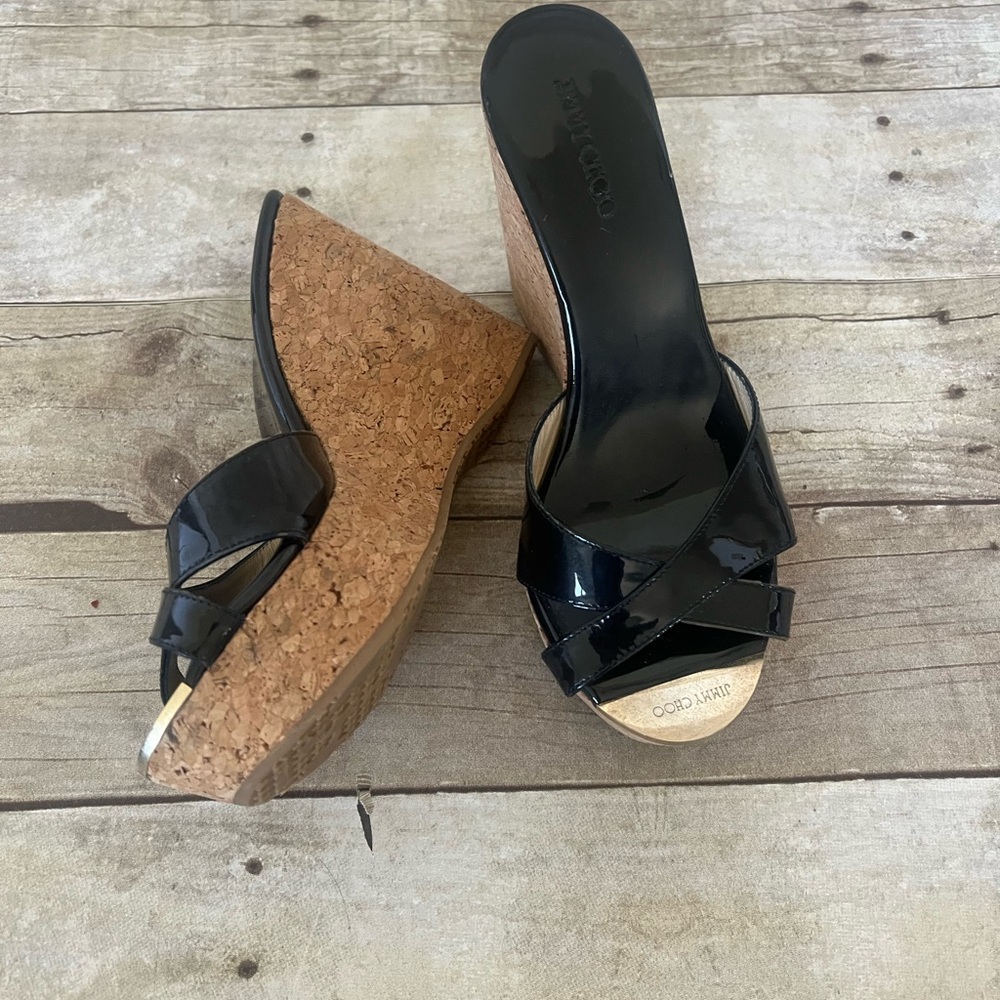 Black patent leather cork platform heel Sandles .size 38.5